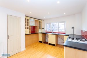 Kitchen- click for photo gallery